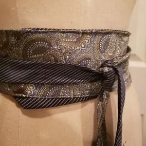 Distressed One•of•Kind Upcycled Statement Belt Upcycled Denim Corset Belt | Handmade Jean Waist Belt With  main image 4